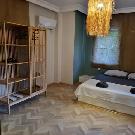 El Mundo Homestay